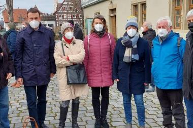 SPD-Kirchheim Vertreter:innen bei der Kundgebung Solidarität statt Spaltung auf dem Kirchheimer Schlossplatz